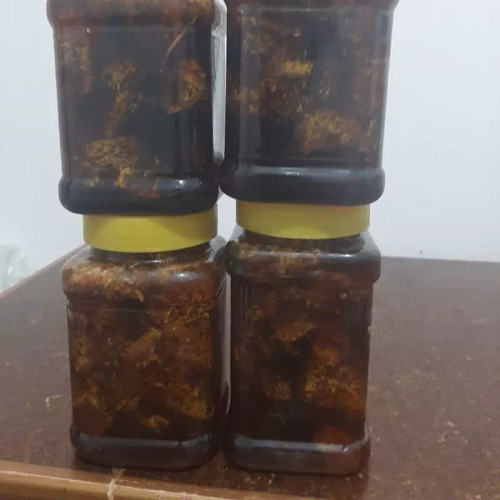 عسل وحشی سیاه زنبورریز نایاب ۱۰۰ گرم