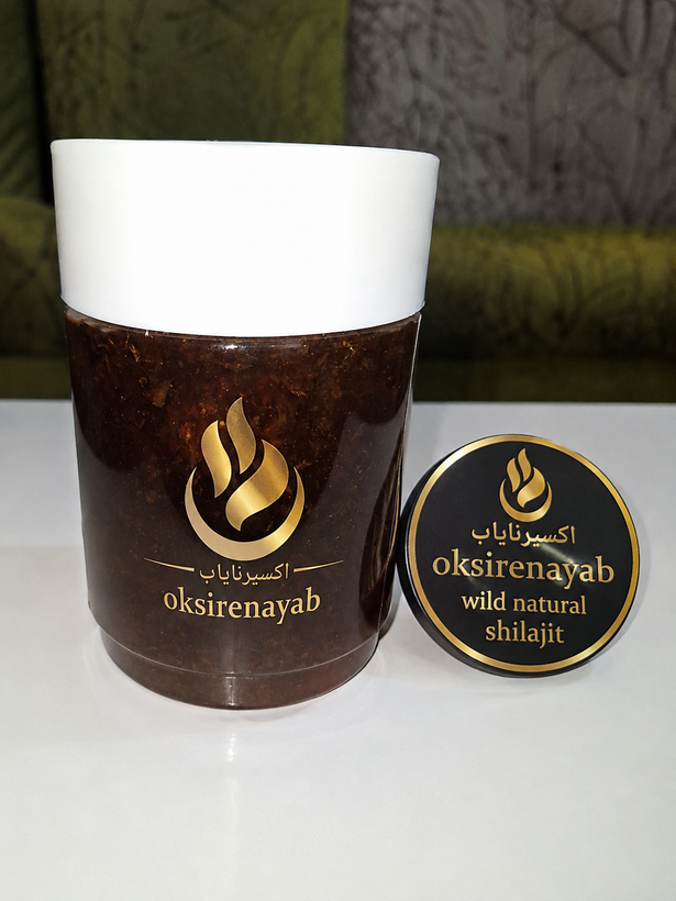 عسل وحشی قدمتدار سیاه ویرانگر موم سیاه قلب کوه آنزیم برتر رشد یافته نصف قاشق بیهوش کننده چهل ساله فوق ویرانگر ۵۰ گرم
